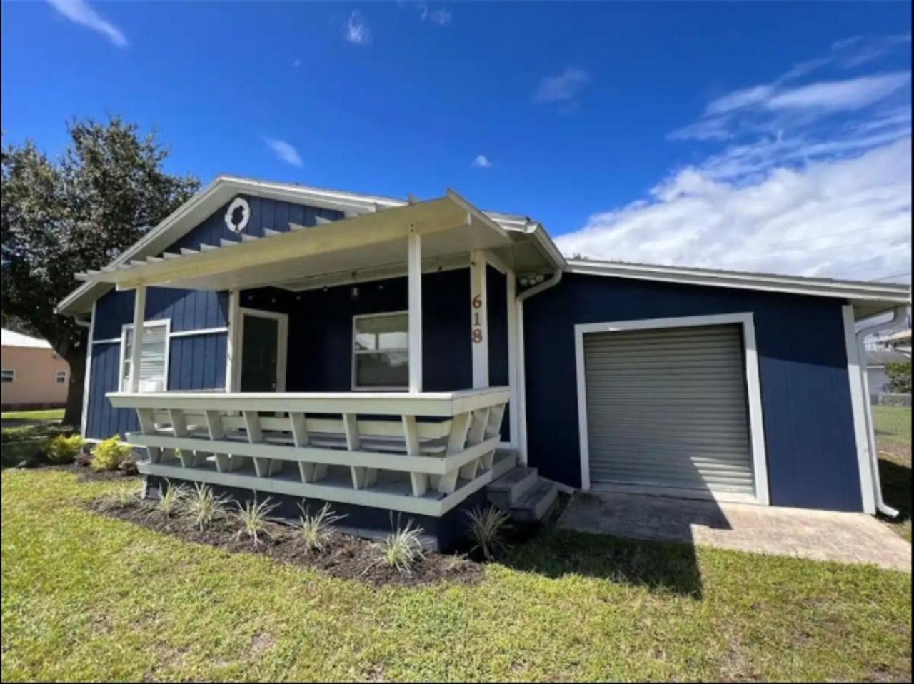 3-Bed Bungalow Walk To Historic Downtown Sanford Bagian luar foto